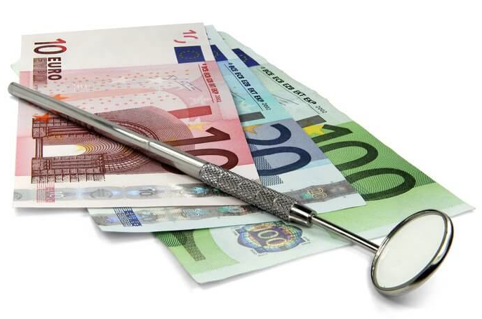 Gehaltsstudie_Gehalt_Zahnarzt Gehalt_Zahnarzt