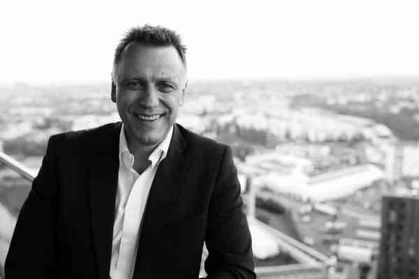 Gutes Marketing f&uuml;r den Zahnarzt - parsmedia im Interview