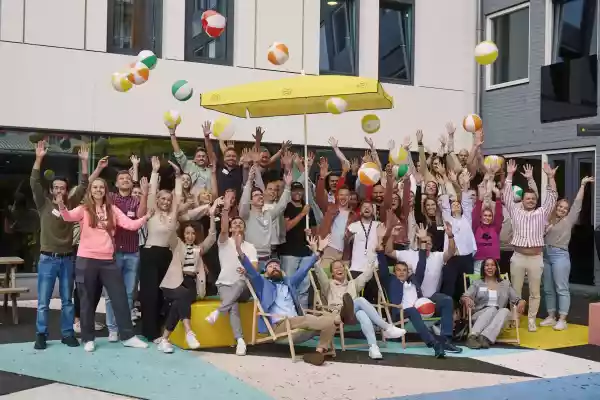 Wir waren als Partner dabei: R&uuml;ckblick zu Summer Edition der Gr&uuml;nder Event-Reihe &bdquo;just DENT it&ldquo; in Den Haag