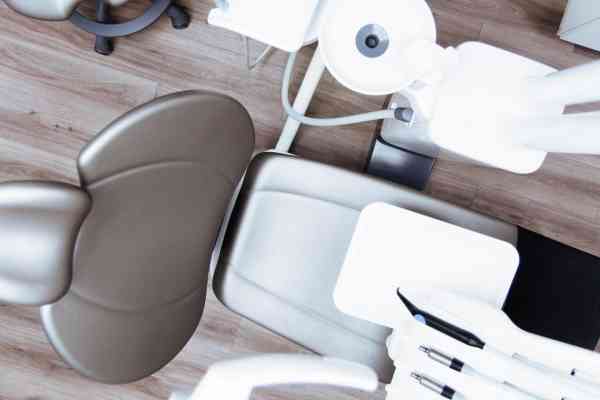 Weiterbildung zum Fachzahnarzt f&uuml;r Oralchirurgie